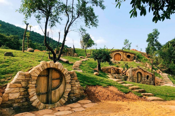 Khám phá Bạch Mã Village Huế - ngôi làng cổ tích người Hobbit của Việt Nam