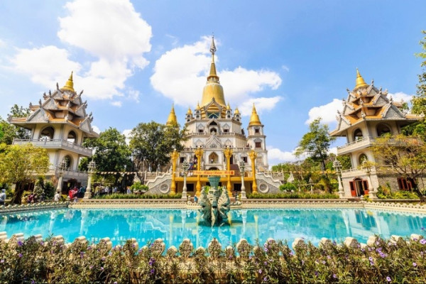 Du xuân đầu năm tại top 5 ngôi chùa đẹp và linh thiêng bậc nhất Việt Nam