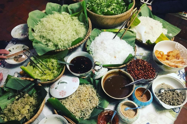 Ăn đêm ở Huế - Top 6 món ăn khuya ngon đến "thổn thức" tại xứ Huế 